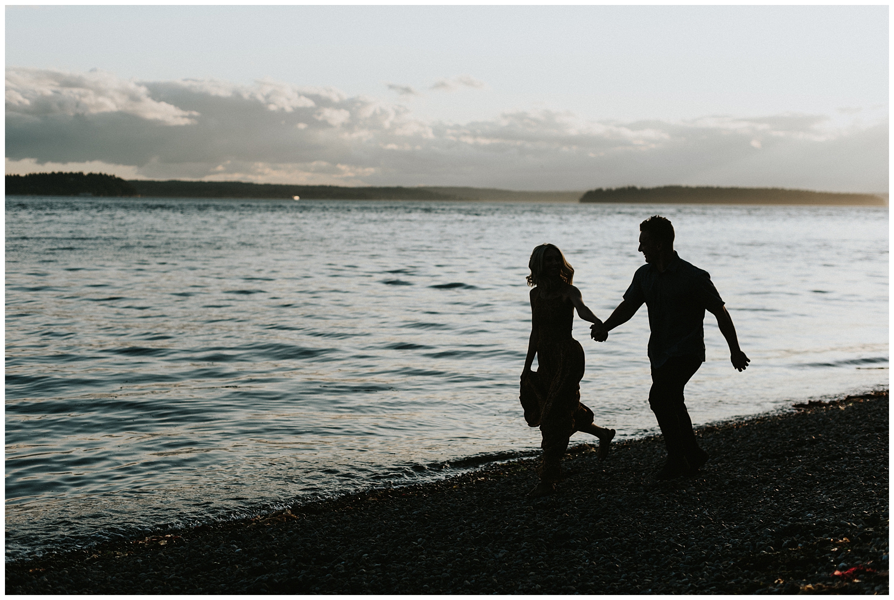 Lincoln Park, Seattle Parks, Seattle Waterfront, Seattle Engagement, Lincoln Park Engagement, Seattle Photographer, Seattle Beach Engagement, Lauren Ryan Photography